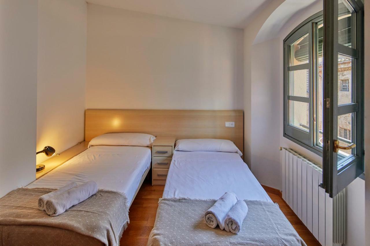 Apartamento Francesc Samso Girona Apartment Luaran gambar